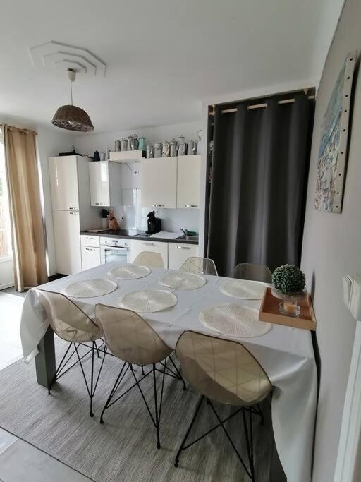 Maison Familiale Proche De La Mer Lancieux Dış mekan fotoğraf
