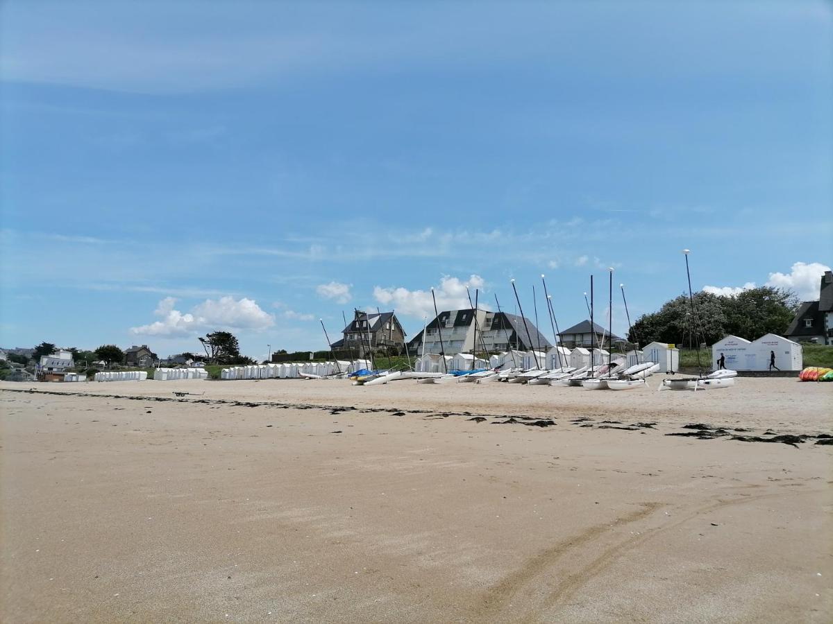 Maison Familiale Proche De La Mer Lancieux Dış mekan fotoğraf
